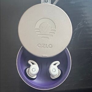 Ozlo Wireless Sleepbuds with Charging Case